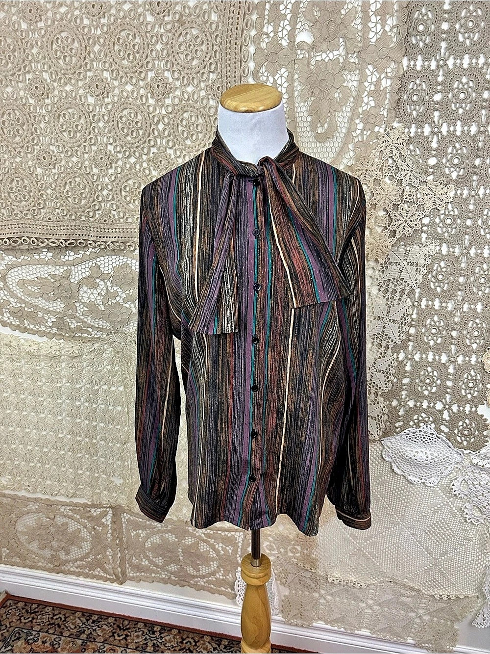 Vintage 70s 80s Neuchatel Striped Pussybow Tie Neck Blouse L